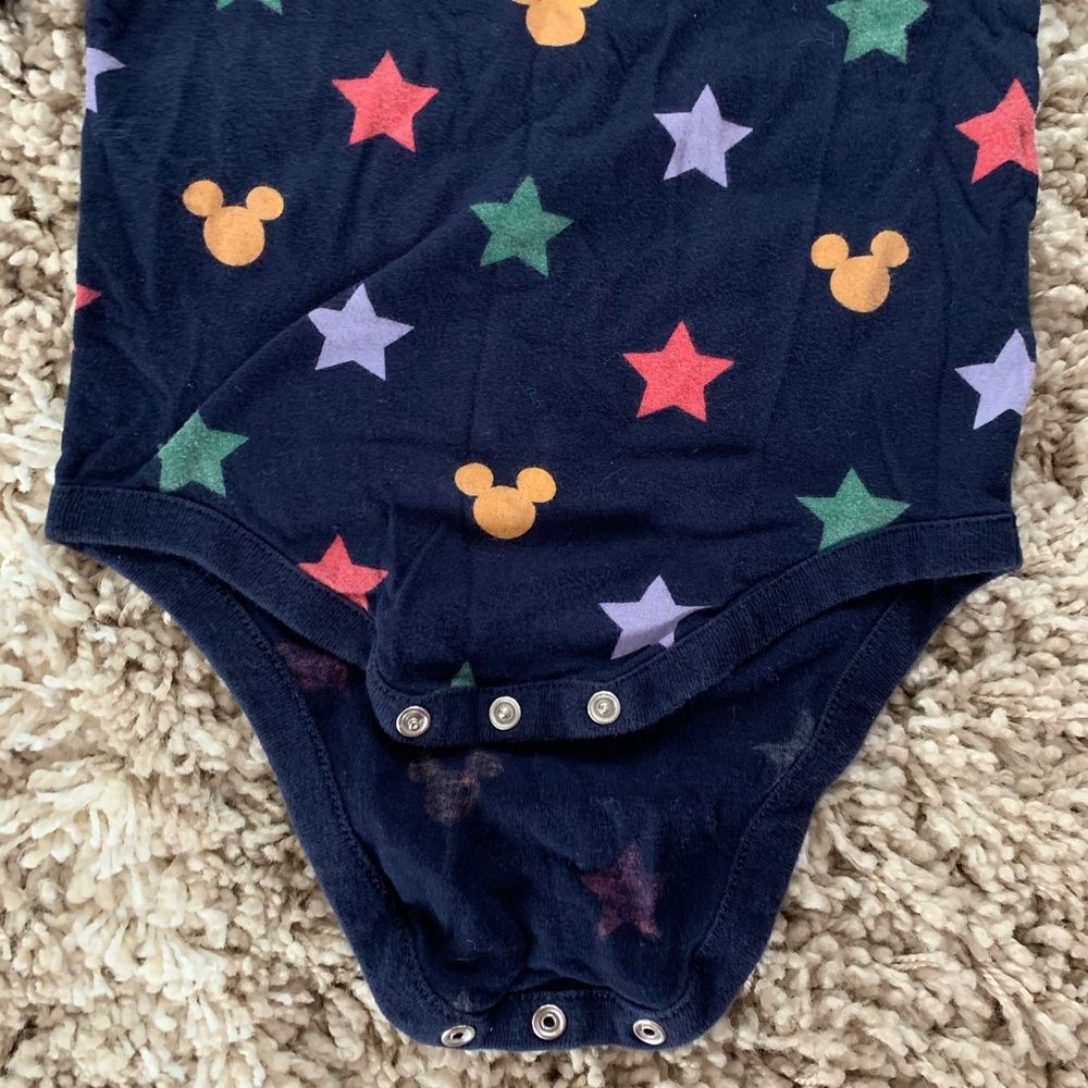 BabyGap- matching set - Picture 3 of 6